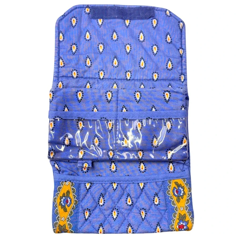 Vera Bradley Blue Quilted Paisley Floral Wallet Organizer‎
